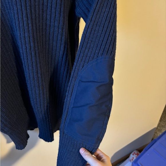 Vintage Navy Blue Woolly Pulley sweater from England - Picture 5 of 8
